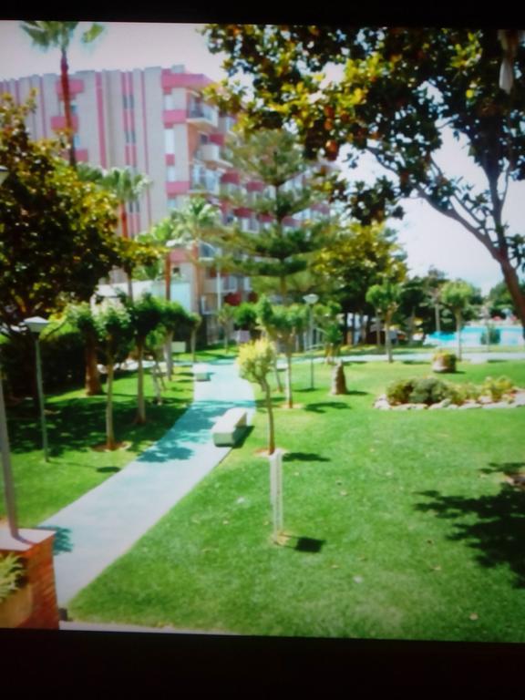 Estudio J-60, Terraza & 1º Planta Benalmádena Buitenkant foto