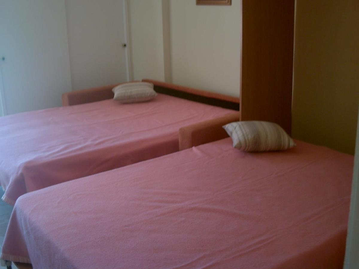 Estudio J-60, Terraza & 1º Planta Benalmádena Buitenkant foto