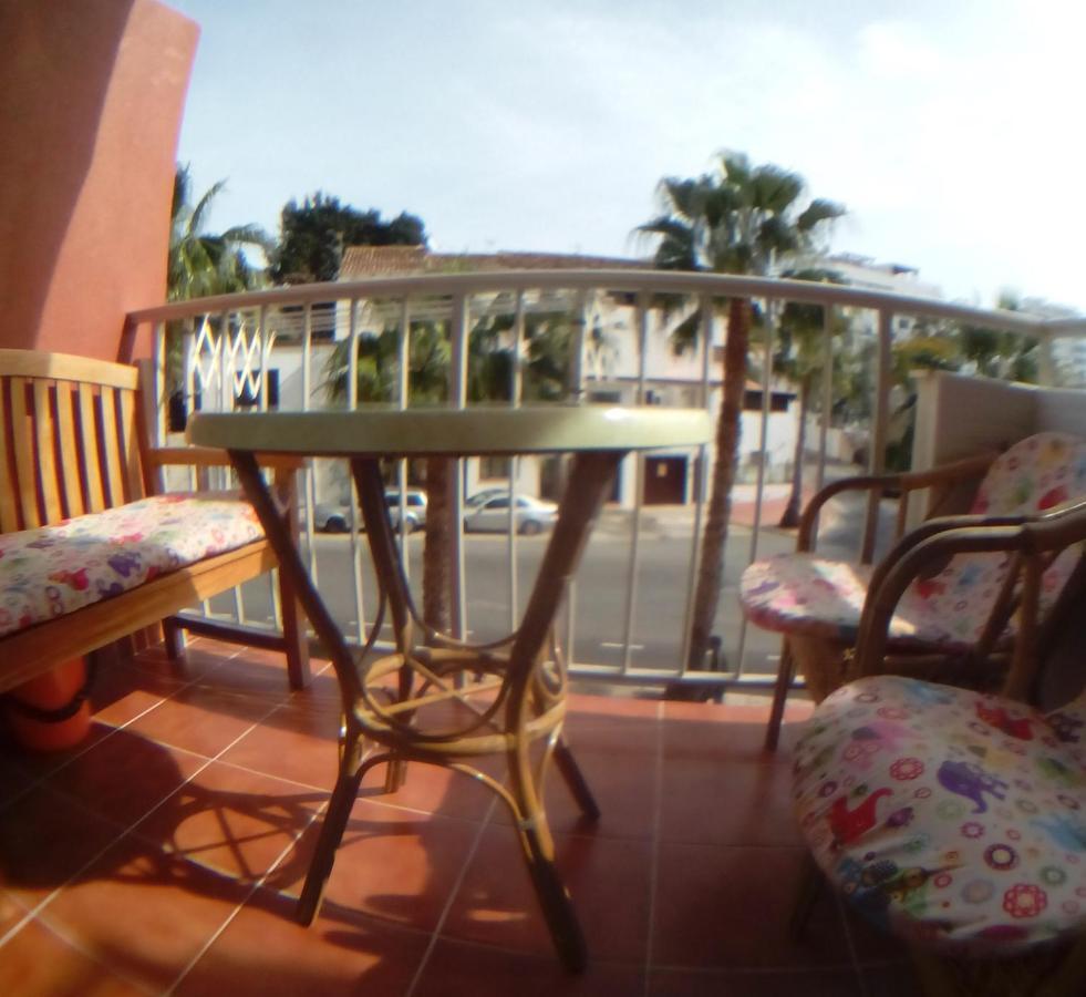 Estudio J-60, Terraza & 1º Planta Benalmádena Buitenkant foto
