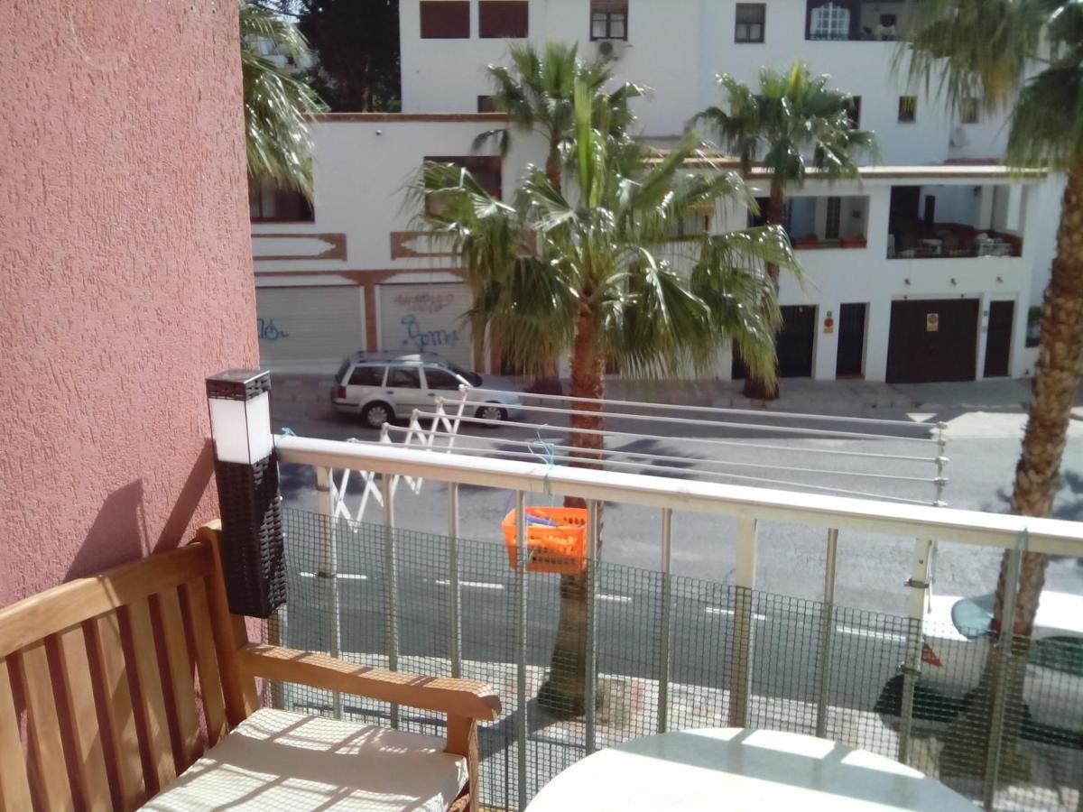 Estudio J-60, Terraza & 1º Planta Benalmádena Buitenkant foto