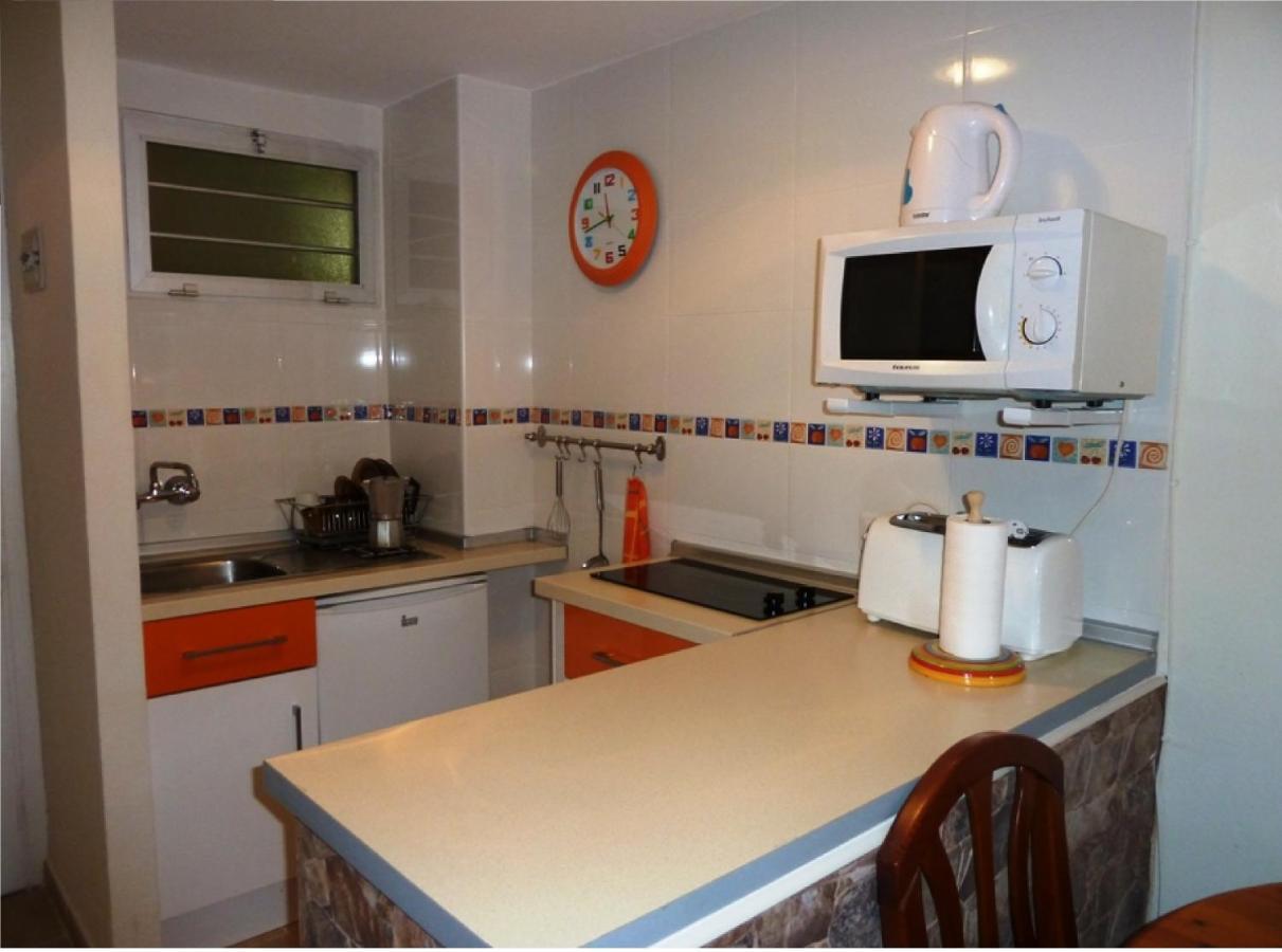 Estudio J-60, Terraza & 1º Planta Benalmádena Buitenkant foto