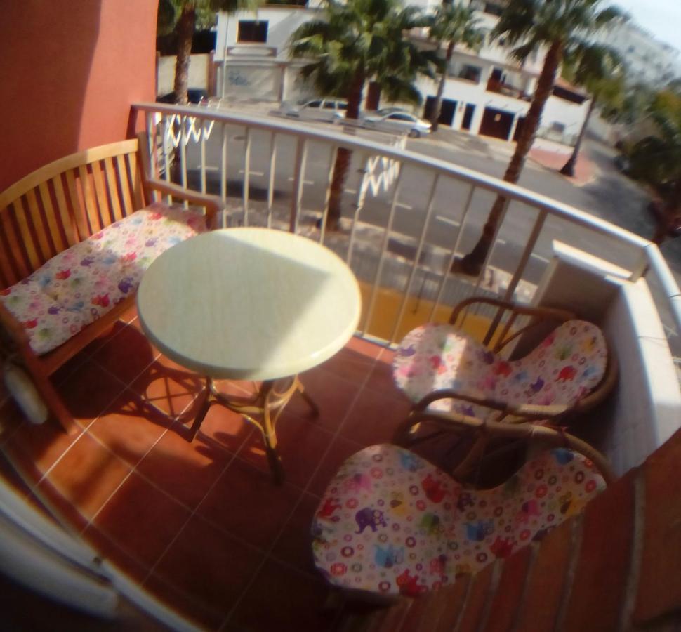 Estudio J-60, Terraza & 1º Planta Benalmádena Buitenkant foto